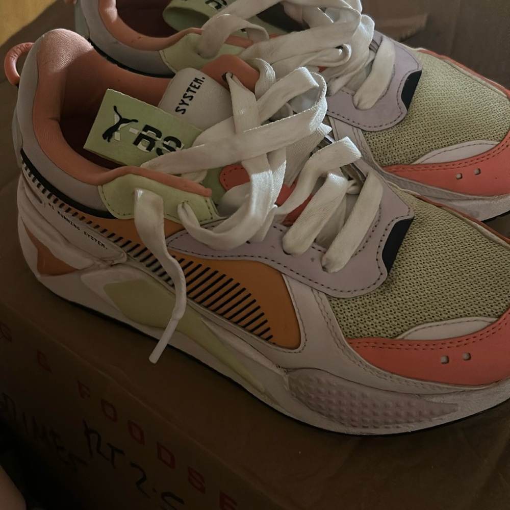 Gym shoes used once